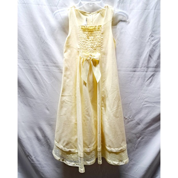 Bobbie Jean Light Yellow Sleeveless Below Knee Smocked FrontBow BackTie Dress 8 - Picture 1 of 7
